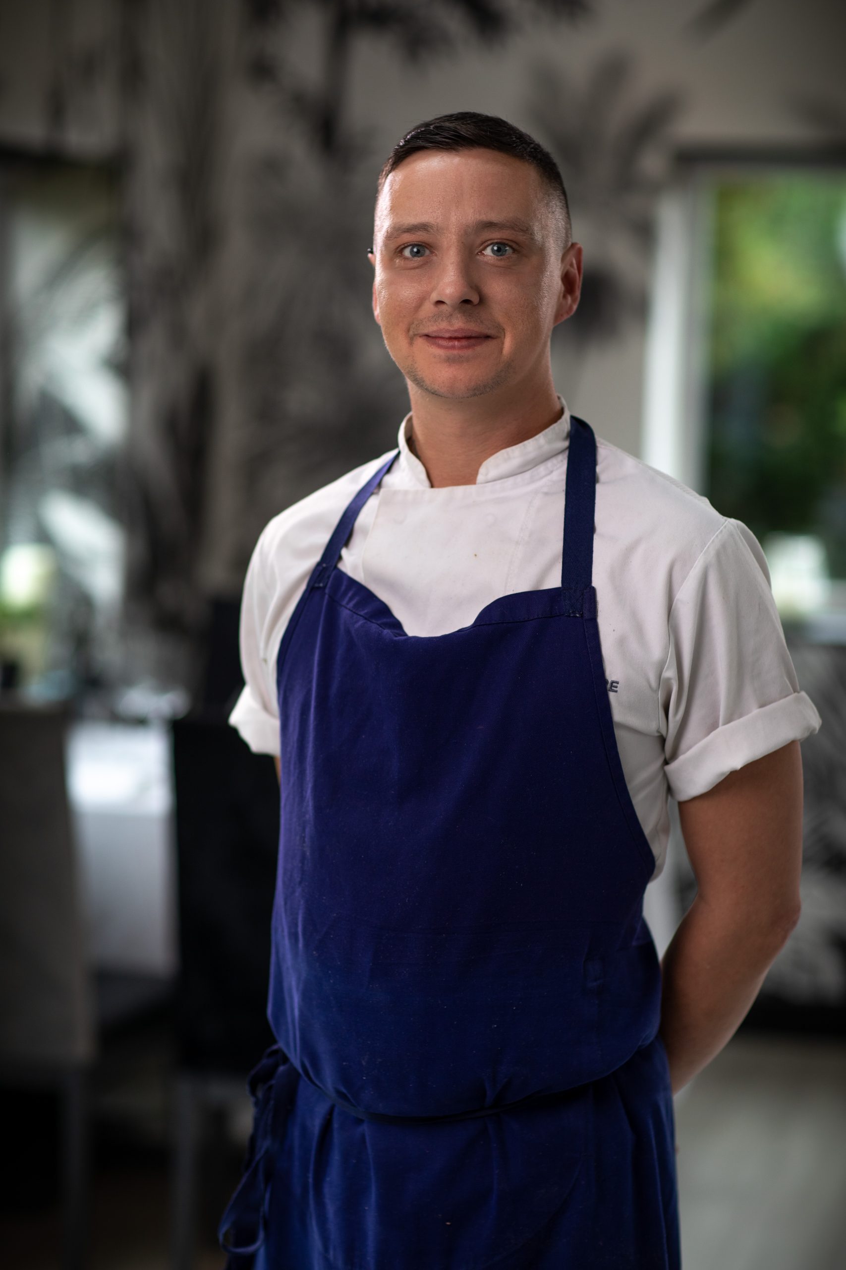 Elliott Powel, Kitchen